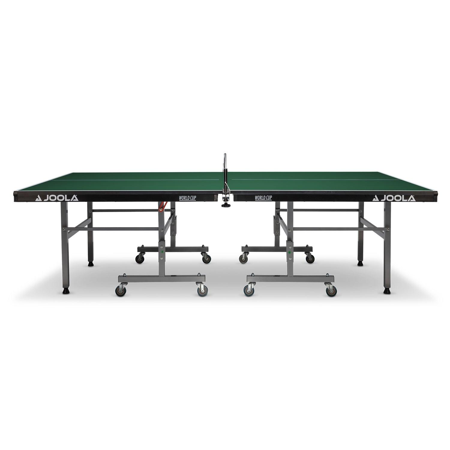 Gesamtansicht des JOOLA Tischtennisplatte WORLD CUP 22 mit Fokus auf das kompakte Design.